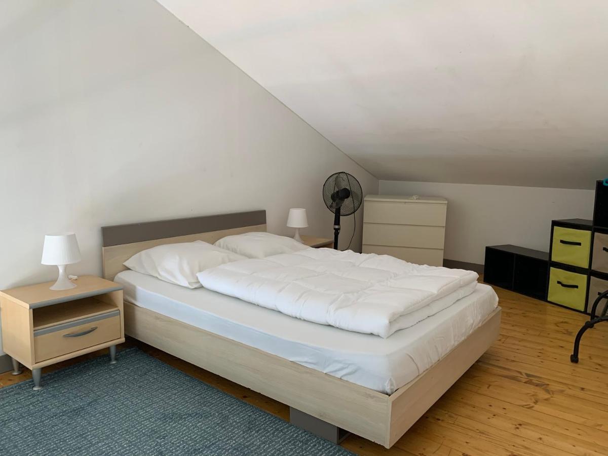 Appartement Tout Confort En Mezzanine A 20Mn A Pied Du Centre-Ville Avec Tv Et Wifi La Rochelle  Eksteriør bilde